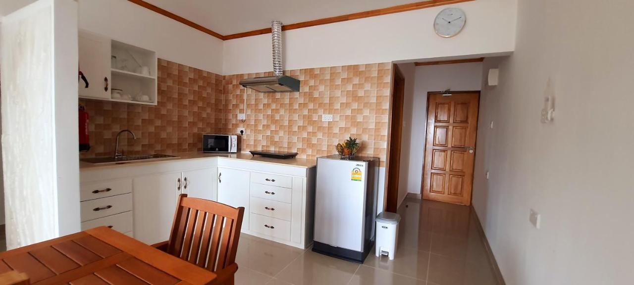 Le Chant De Merle Self -Catering Studios And Apartments マヘ島 エクステリア 写真